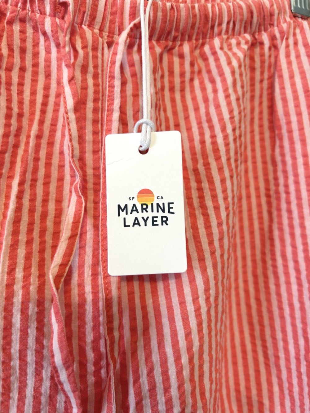 NWT Marine Layer Seersucker Wide Leg Pants in Hibiscus/Sand Strip size Large - Picture 4 of 11